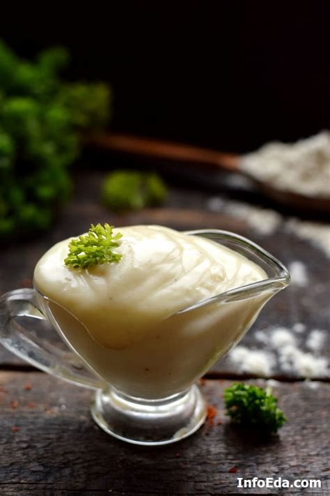 Бешамель соус с мускатным орехом и сливками