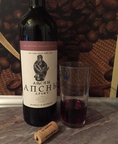 Игристое вино и креветки: свежесть и легкость