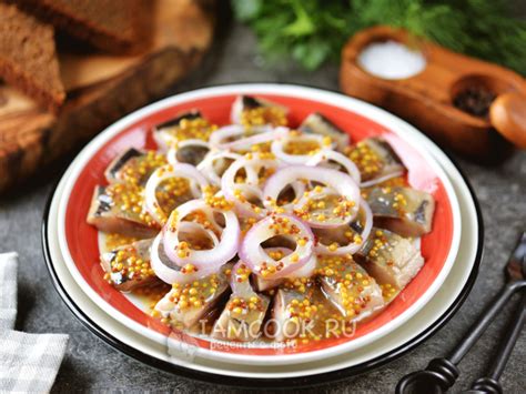 Изысканные блюда с французской горчицей в Глобал Вилладж