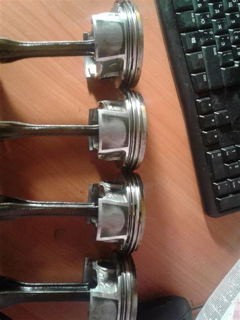 История безвтыковых поршней на Весте: