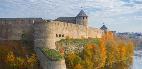 Обзор территории крепости