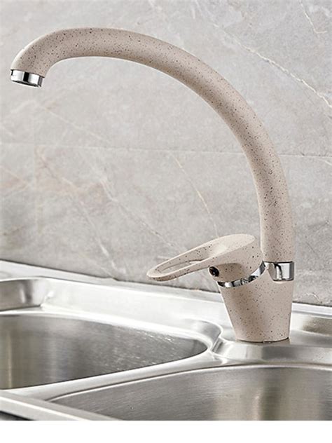 Однорычажный смеситель