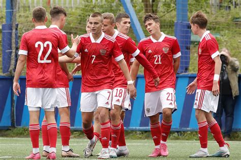 Ознакомьтесь с местными сообществами и клубами