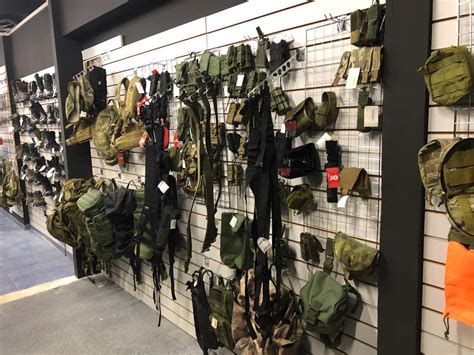 Постоянное улучшение экипировки и оружия