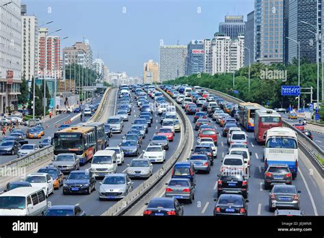 Правостороннее движение в Тайване