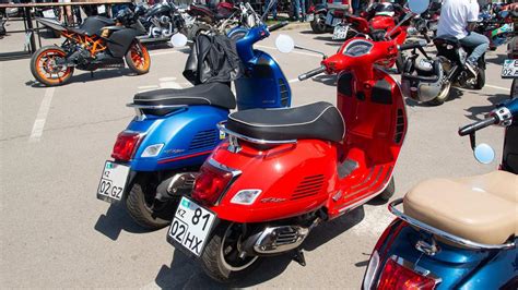 Примеры популярных мопедов с разным типом сцепления