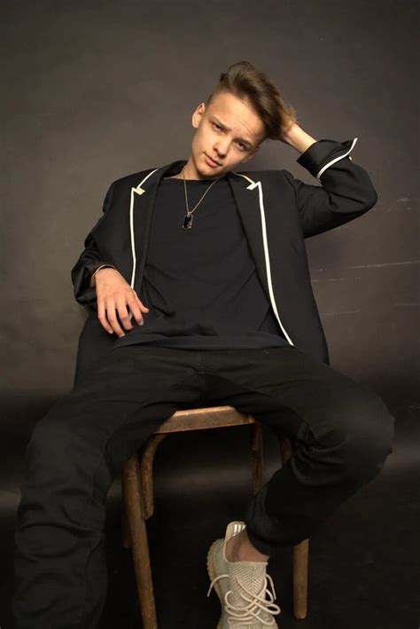 Прогнозируем рост и вес Егора Шипа на ближайший год