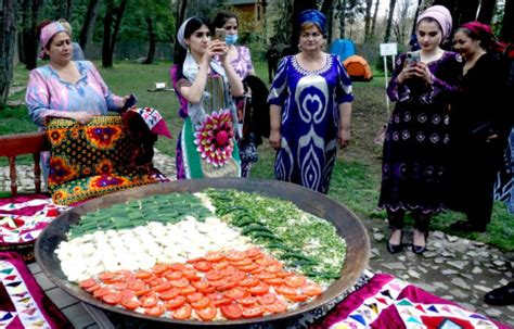 Салиев: происхождение в Таджикистане