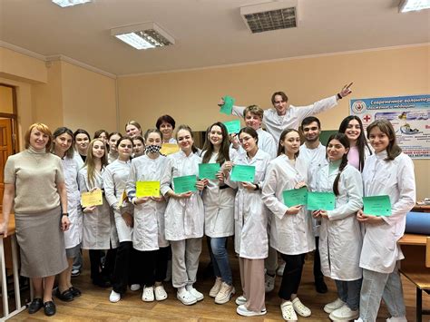 Связь с авторами игры для получения помощи