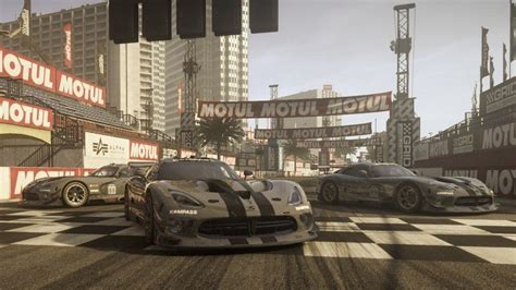 Советы для успешной игры в Grid Autosport вдвоем на одном экране