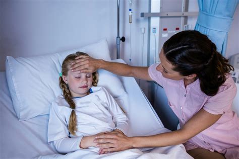 Сопровождение детей в больнице