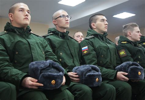 Требования к росту военнослужащего в танковых войсках: нормы и стандарты