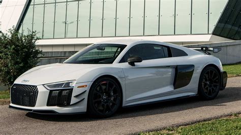 Audi R8 V10 Plus